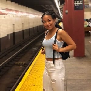 Meet your Posher, Jessica